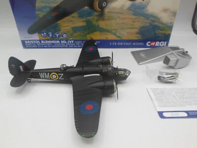 Corgi Aviation AA38410 Bristol Blenheim Mk.IVF  G-BPIV Z 5722 Duxford Airfield - Image 1 of 4