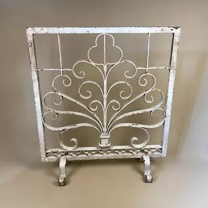 Antique White Cast Iron Metal Fire Screen Guard Fireguard Vintage Victorian Old - Picture 1 of 12