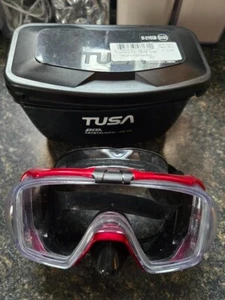 TUSA Sport Adult Mask With Travel Case - Picture 1 of 8