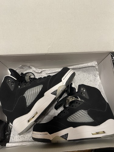 Taglia 5 Jordan 5 Retro Mid Oreo