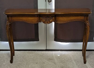 Sofá consola vintage tallado Thomasville madera maciza campo francés Foto 1 de 4