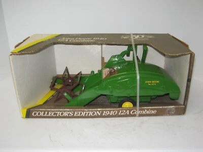 1/16 JOHN DEERE MODEL 12A 50th ANNIVERSARY COMBINE NIB - Image 1 of 4