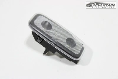 Chevrolet Equinox LT 2017-2024 techo superior trasero interior cúpula luz lámpara OEM Foto 1 de 4