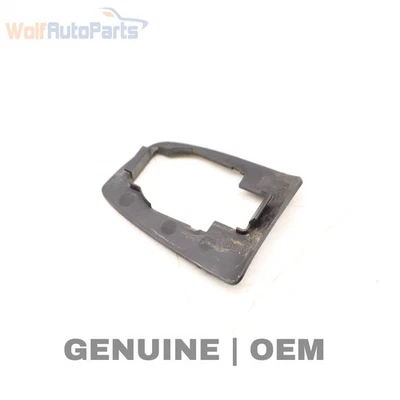 2012-2014 AUDI A6 QUATTRO - REAR Right Exterior DOOR Handle SEAL / Underlay - Image 1 of 4