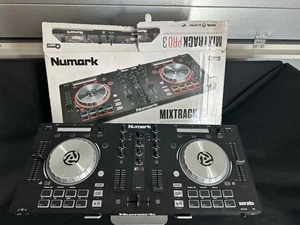 Numark Mixtrack Pro 3 All-in-one Controller Solution for Serato DJ - Bild 1 von 4
