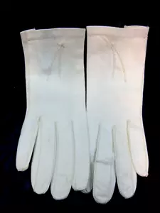 White Kid Leather Above the Wrist length Gloves Size 7 Never worn! From Italy - Picture 1 of 5