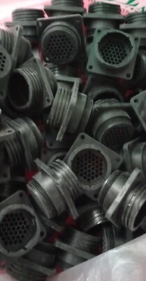 (50 pieces) TE Connectivity AMP Connectors - 206151-1 - Image 1 of 3