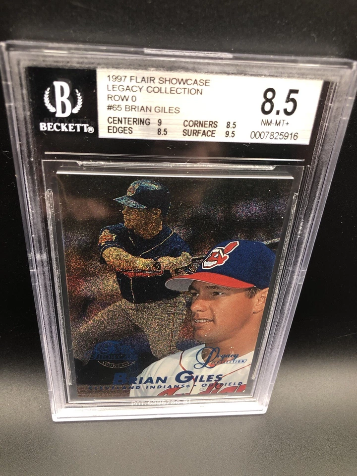 Tarjeta de novato 1997 Flair Showcase fila 0 legado #65 Brian Giles SP #/100 BGS 8,5 + Foto 1 de 2