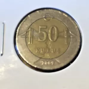TURKEY 2009 XF-40 BI-METALLIC 50 KURUS COIN - Picture 1 of 2