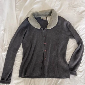 Vintage Y2K 90s Kathie Lee Gray Sweater Cardigan Faux Fur Collar Size S - Picture 1 of 3