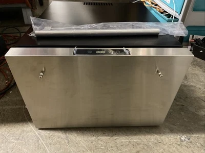 Enfriador de bebidas Summit COOL1D 18" W - acero inoxidable Foto 1 de 4