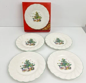 Vintage Nikko Happy Holidays Bread and Butter Plate Christmas Tree Design Japan - Picture 1 of 5