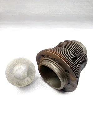 VW 1200 Piston Cylinder 77.0 mm NOS - Mahle - Image 1 of 4