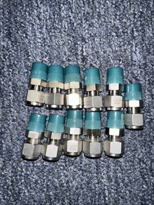FITOK 3/8 in Tube x 1/4 Male Compression Tube Fitting Swagelok Ref 600-1-4 11 Pc - Picture 1 of 2