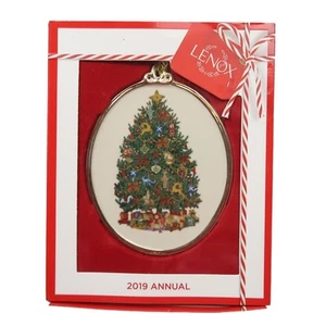 Lenox 2019 Trees Around The World Scotland Christmas Ornament - Picture 1 of 3