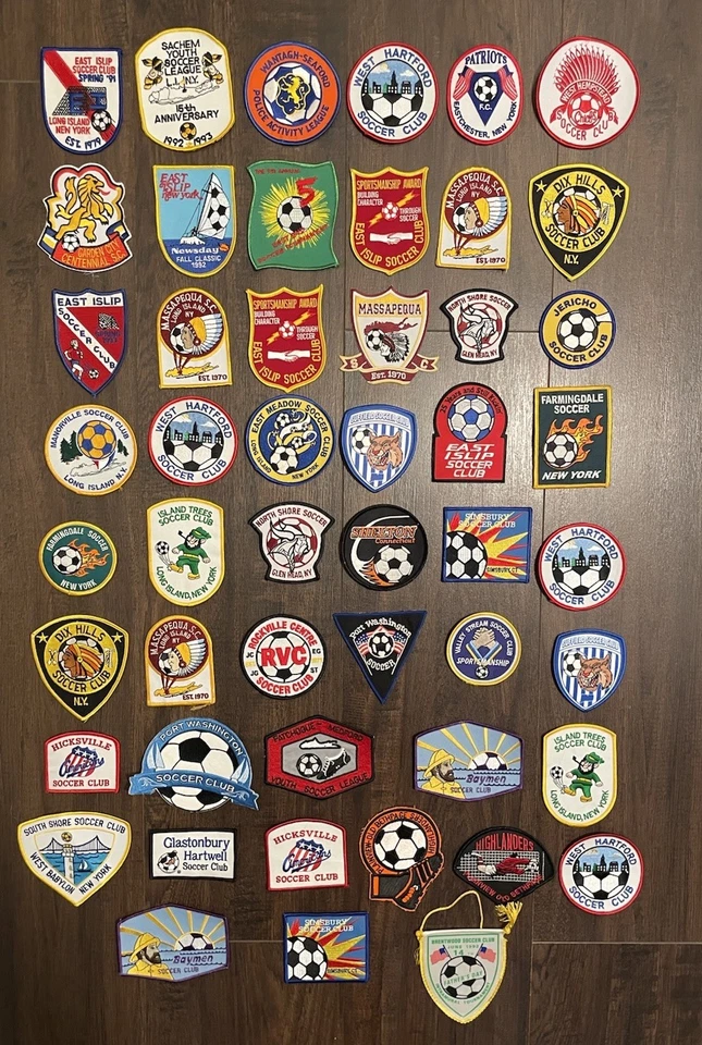 Lote de 50 parches de fútbol vintage LONG ISLAND/CONNECTICUT Foto 1 de 1