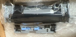 HP CE710-69007 TRAY 2 PAPER PICK UP ROLLER KIT( RM1-6010-000 & RM1-6035-000) - Picture 1 of 6