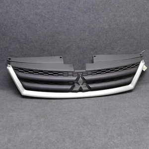 2007-2009 Mitsubishi Outlander Front Grille w/ Emblem 7450A035 Plastic OEM 75418 - Picture 1 of 15