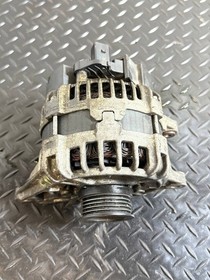 MERCEDES BENZ A  B-CLASS W176 W246 A-CLASS W176 2.1 CDI ALTERNATOR A0009063322