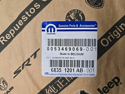 2009-2024 DODGE RAM 1500/2500 ЗАДНЯЯ ПРАВАЯ АППЛИКАЦИЯ НОВЫЙ OEM 68351201AB - Изображение 1 из 4