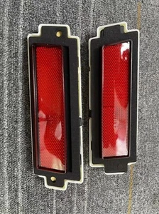 Pair Rear Side Blinker Marker Lights Lens Assembly For 1981-1988 Monte Carlo - Picture 1 of 9