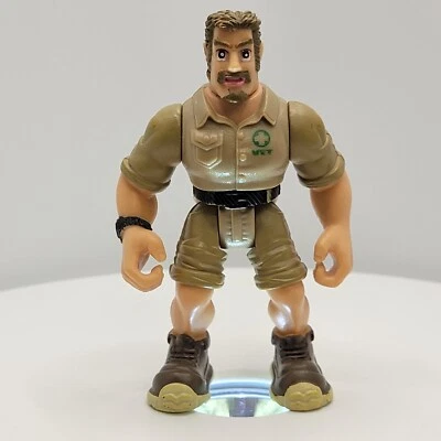 Playskool Rainforest Cafe Vet Safari Mini Action Figure - Image 1 of 4