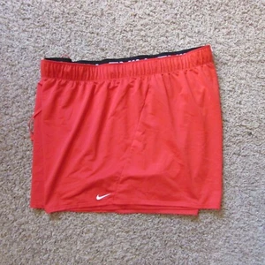 Neu ohne Etikett Nike Dri Fit 3X rot Jogging Laufshorts elastische Taille Polyester kürzer - Bild 1 von 3