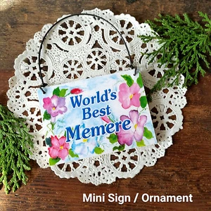 Deco  Ornament Mini Sign World's Best MEMERE Wood Grandparent Names USA New - Picture 1 of 3