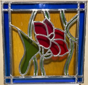 Bleiglas Scheibe 31x31 Ornamentglas Butzenglas Scheibe Blume - Bild 1 von 3