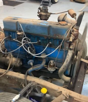 Chevrolet 235 1954-1962 6 cilindros motor estufa perno seis 216 235 261 Foto 1 de 4