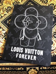 Louis Vuitton Vivienne doll Clemence Monogram Eclipse Notebook Journal GI0285 - Picture 1 of 6