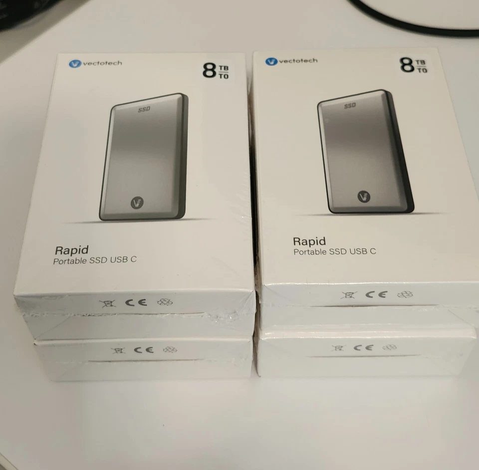 VectoTech Rapid 8TB External SSD USB-C Portable Solid State Drive USB 3.1 Gen 2 - Image 1 of 2