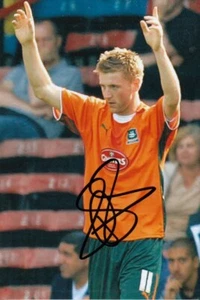 Foto autógrafa de fútbol americano firmada a mano por Paul Gallagher Plymouth Argyle 6x4 1 - Imagen 1 de 1