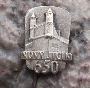 1963 Novy Jicin Town Czechoslovakia Zerotín Castle Palace Towers Pin Badge - Picture 1 of 3