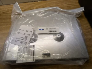 BAXI COMBI 105E & 105HE COMBUSTION CHAMBER PANEL 248015 - BRAND NEW - FREE POST - Picture 1 of 2