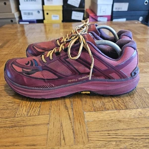 Topo scarpe da ginnastica da montagna da donna W-MTN Racer Berry/oro taglia 11 US 9 UK 43EU - Foto 1 di 11