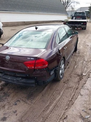 Alternator 180 Amp Bosch Manufacturer Fits 12-15 PASSAT 4239611 - Image 1 of 4