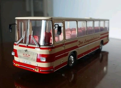 Autobus del Mondo Hachette – Scala 1:43 Die-Cast – Pezzo Singolo Con Fascicolo - Immagine 1 di 4