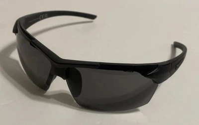 Tifosi Jet Sunglasses Gloss Black Single Lens “ READ” - Image 1 of 4