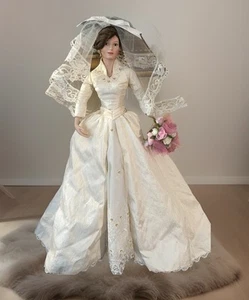 Ashton Drake Porcelain Bride Doll SA112 , 24 in By Titus Tomescu - Picture 1 of 18