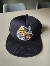 WSU Wichita State Shockers The Game Fitted Baseball  Hat Cap Size 6 7/8