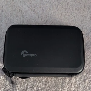 Lowepro Volta 30 Compact Camera Pouch (Black) - Picture 1 of 6