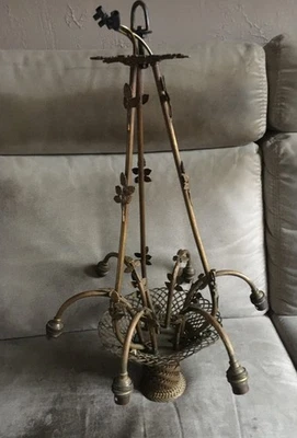 ANCIEN LUSTRE EN BRONZE CORBEILLE TRÉSSÉE - Photo 1/4