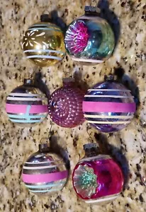 Lot 7 Mixed SHINY BRITE Christmas Ornaments Pinecone Indent Striped Round - Picture 1 of 13