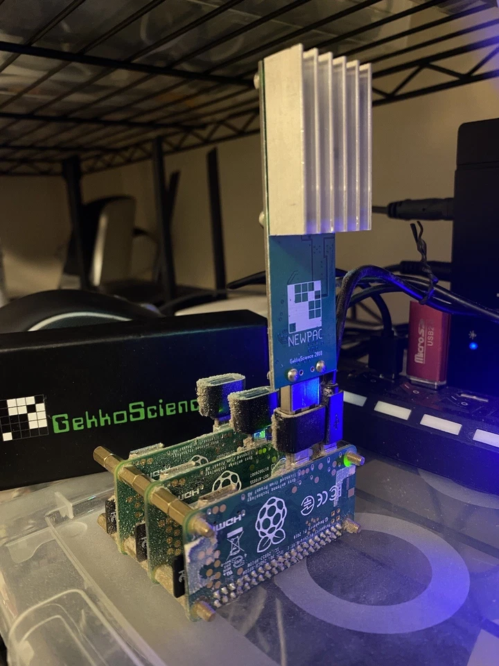 Guía de configuración - GekkoScience NewPac y 2Pac Miner en RaspberryPi ¡Curso en línea! Foto 1 de 1