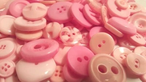 Lot 100 Mixed Assorted PINK Vintage & New Buttons Crafts Bulk Free Ship - Picture 1 of 2