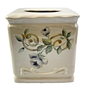 CROSCILL CHAMBORD CERAMIC TISSUE HOLDER and Washcloth - Picture 1 of 12