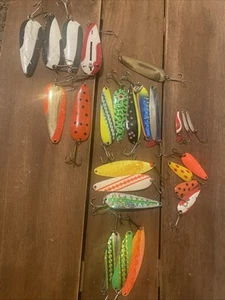 Vintage Colorful Fishing Spoons/Lures, Aqua, Jensen, Fish Trap, Lot Of 25 - Picture 1 of 9