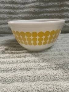 Pyrex Rührschüssel gelb gepunktet #402 1 1/2 QT. - Bild 1 von 10