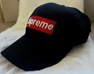 Supreme Flexfit Black Hat Baseball Cap Elastic Red White Patch Embroidered  - Bild 1 von 6